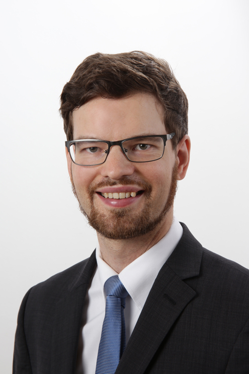 Herr Fabian Frank Herr Fabian Frank