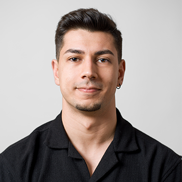 Dogus Kaya